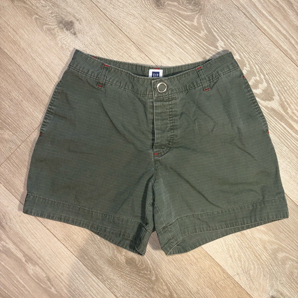 100% cotton, army Green Shorts! With front and back pockets